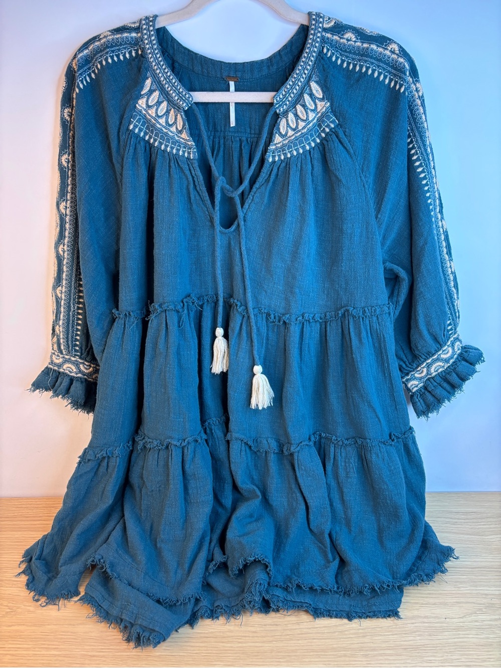 Free People "Dreamweaver" Teal / Cream Embroidered Boho Tunic Woman’s Large